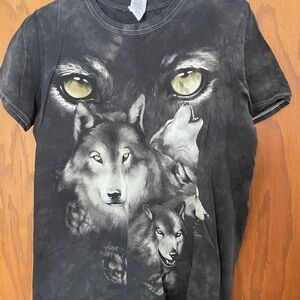 Beautiful wolf tie dye tshirt size small